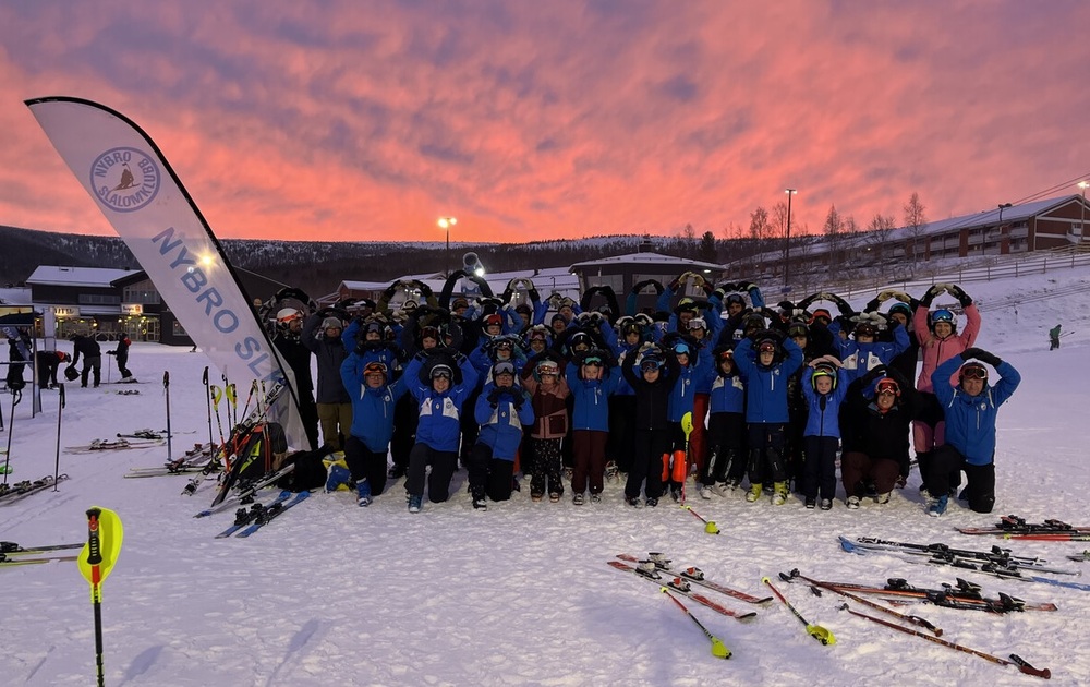 Inbjudan till tränings- och familjeläger Stöten 2025
